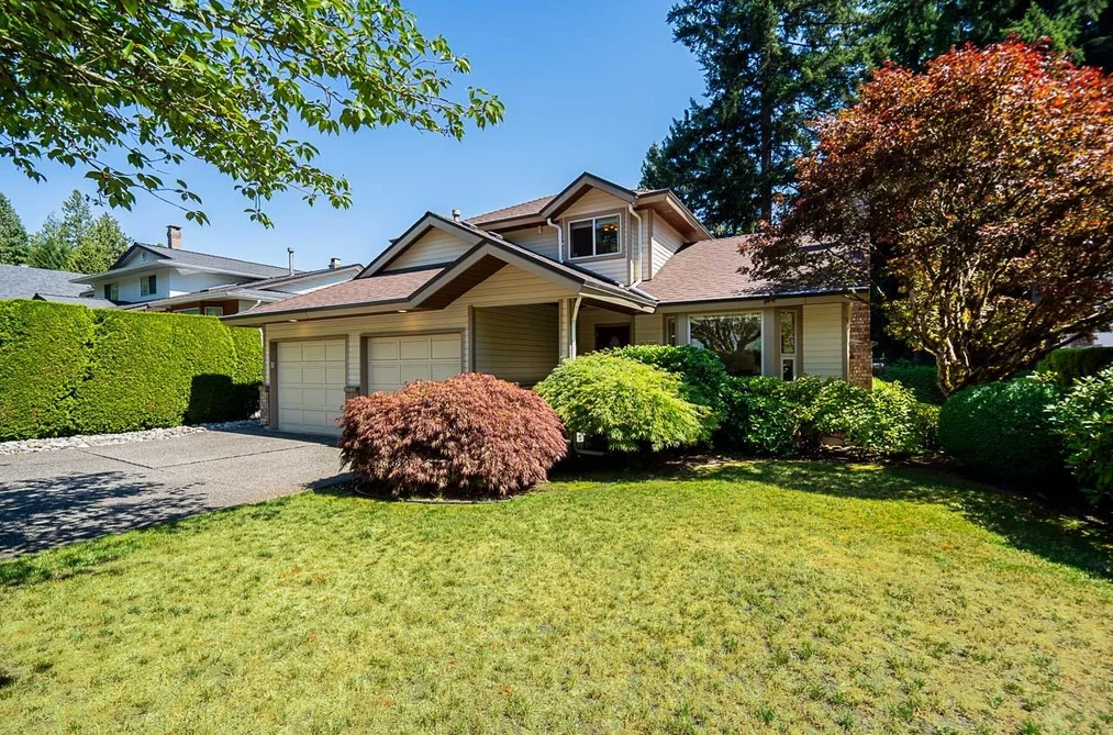 House for sale at 2436 Leclair Drive Coquitlam British Columbia - MLS: R3144077