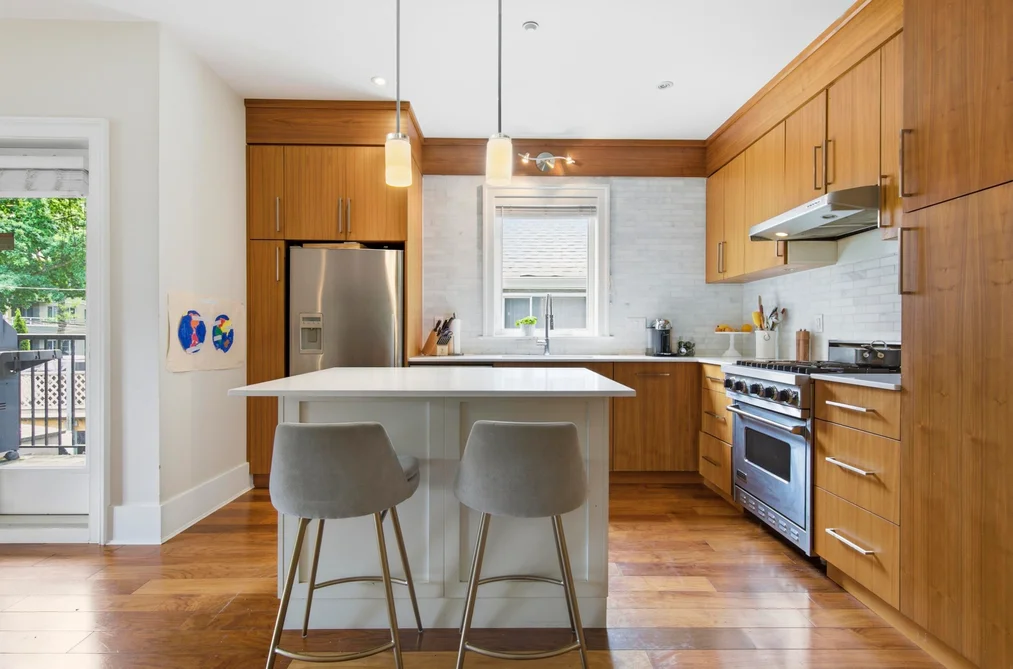 2436 W 8TH AVENUE, Vancouver BC V6K 2B1, Vancouver BC — Residential for Sale - Photo 2