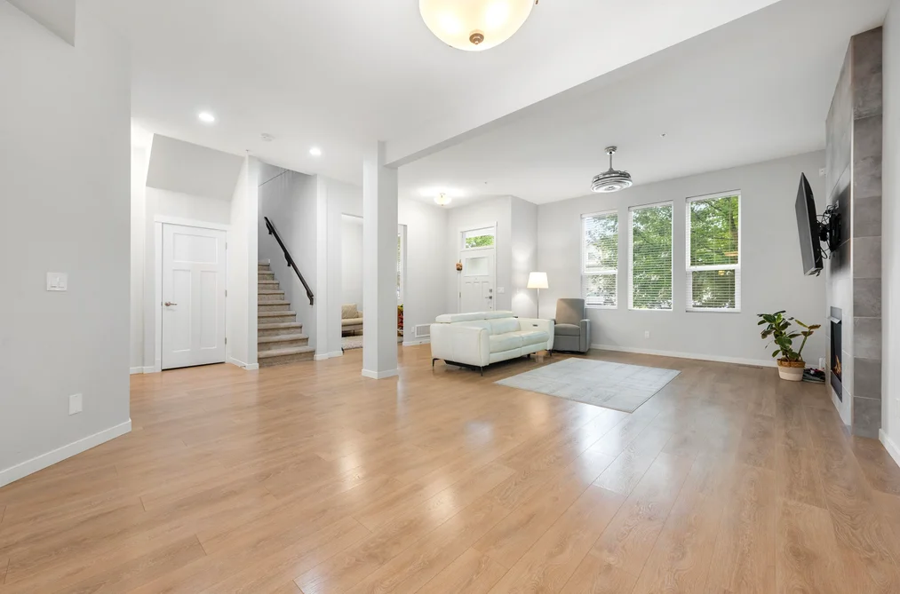 24375 112 AVENUE, Maple Ridge BC V2W 1H5, Maple Ridge BC — Residential for Sale - Photo 3