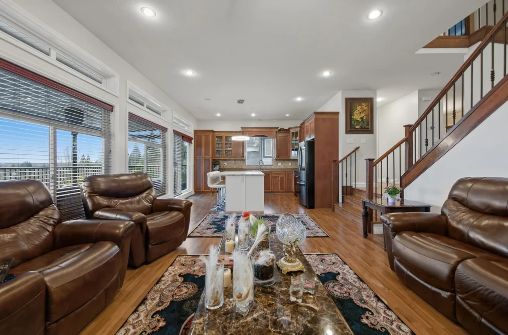 24382 104 AVENUE, Maple Ridge BC V2W 2C4, Maple Ridge BC — Residential for Sale - Photo 2