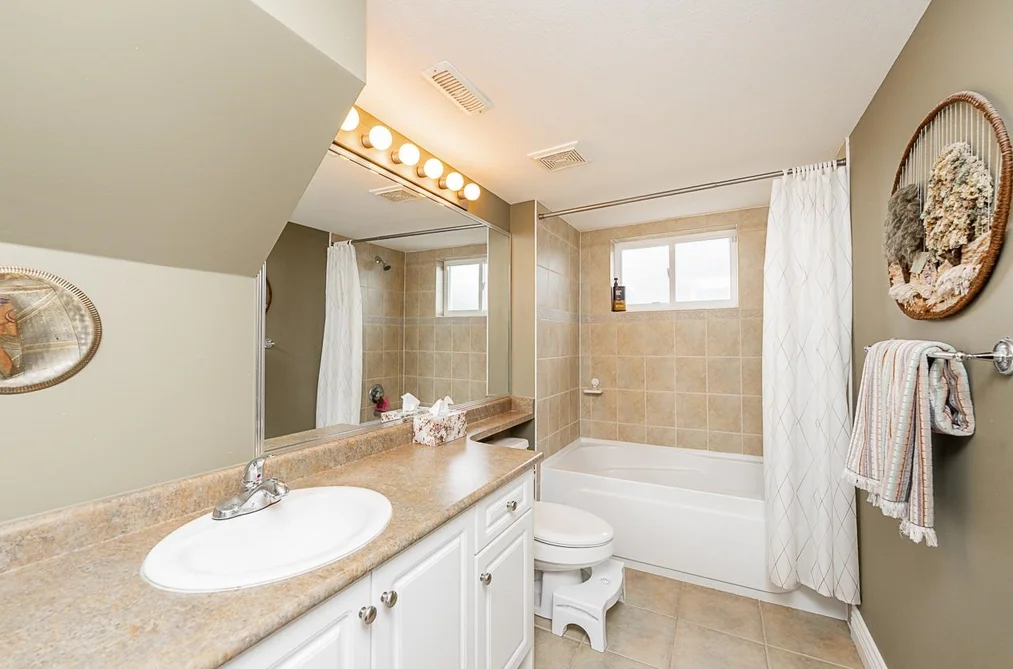 24382 104 AVENUE, Maple Ridge BC V2W 2C4, Maple Ridge BC — Residential for Sale — Photo 24 of 36