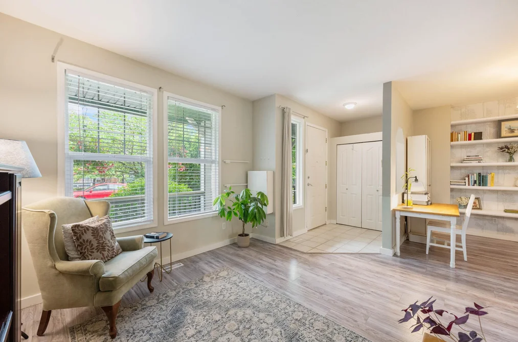 24383 101A AVENUE, Maple Ridge, BC — Residential for Sale — Photo 3 of 40