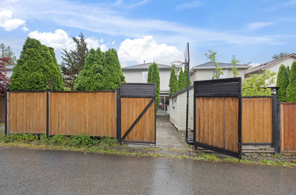 24383 101A AVENUE, Maple Ridge, BC — Residential for Sale — Photo 39 of 40