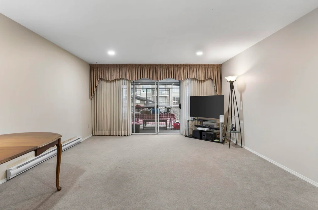 244 32691 GARIBALDI DRIVE, Abbotsford BC V2T 5T7, Abbotsford BC — Residential for Sale - Photo 3