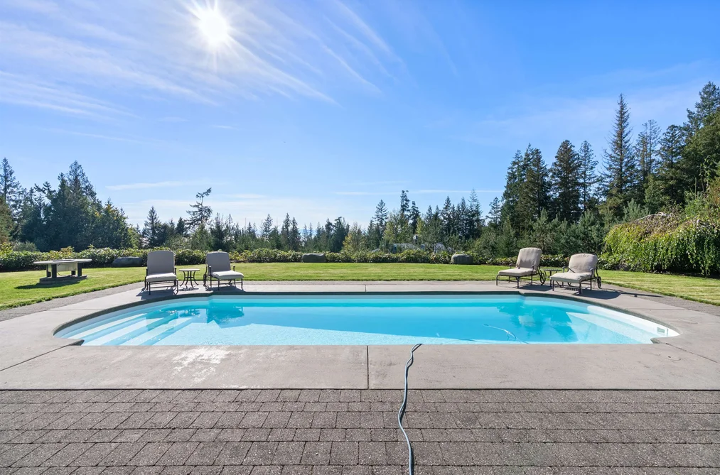 2440 SUNSHINE COAST HIGHWAY, Roberts Creek BC V0N 2W5, Roberts Creek BC — Residential for Sale - Photo 6