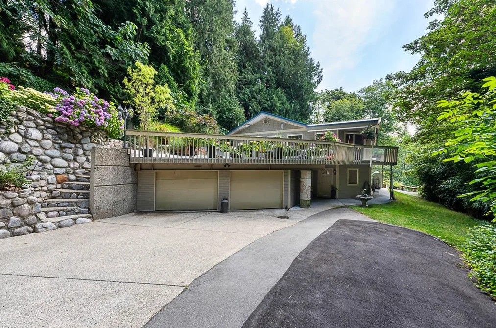 House for sale at 24400 56 Avenue Langley British Columbia - MLS: R3152354