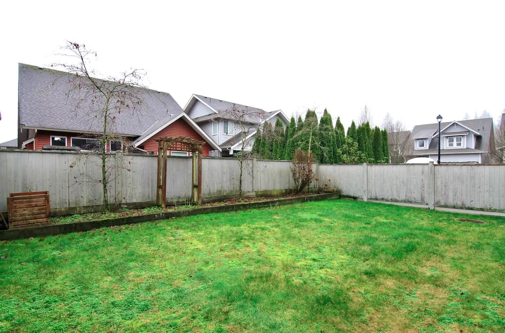 24408 113A Avenue, Maple Ridge, BC - House for Sale - Photo 37 of 40 24408 113A Avenue, Maple Ridge, BC - House for Sale - Photo 37 of 40