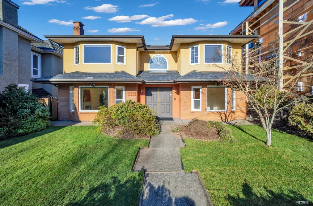 House for sale at 2445 W 19th Avenue Vancouver British Columbia - MLS: R3119241