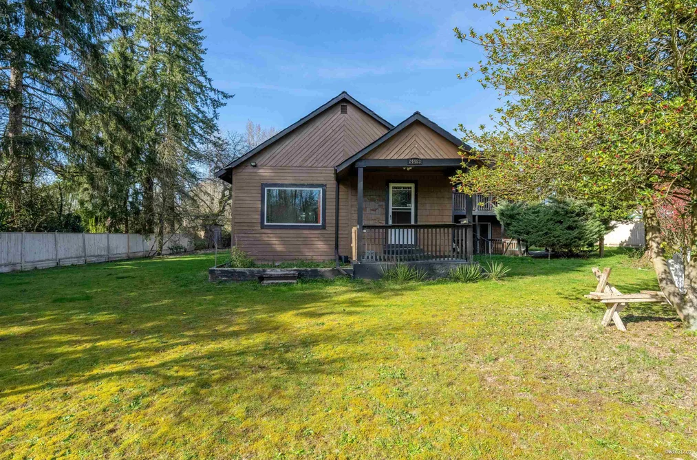 House for sale at 24483 Dewdney Trunk Road Maple Ridge British Columbia - MLS: R3112089