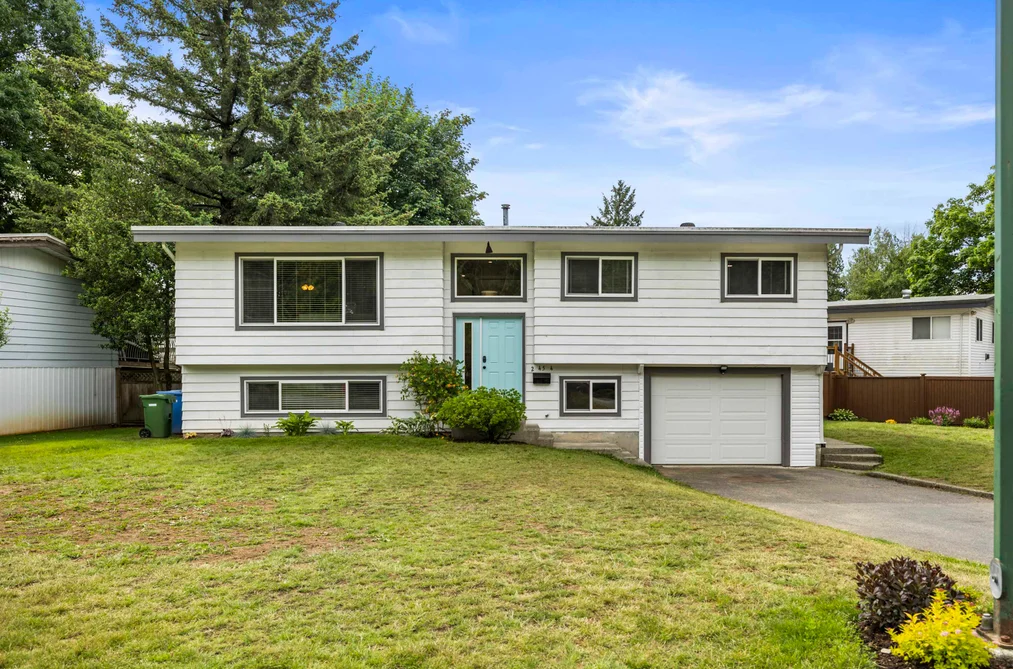 2454 ALADDIN CRESCENT, Abbotsford, BC — Residential for Sale - Main Photo