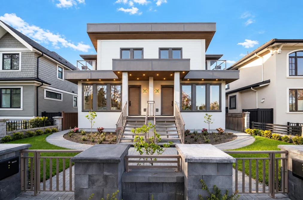 Half Duplex for sale at 2455 W 10th Avenue Vancouver British Columbia - MLS: R3163662