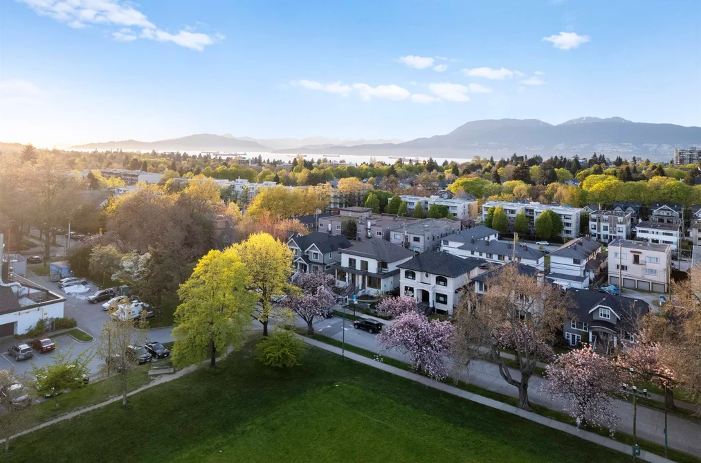 2455 W 10TH AVENUE, Vancouver BC V6K 2J4, Vancouver BC — Residential for Sale - Photo 5