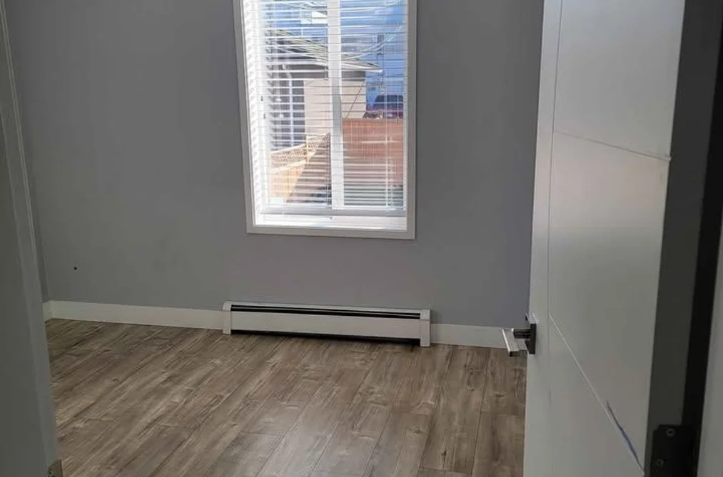 2456 E 19TH AVENUE, Vancouver BC V5M 2R9, Vancouver BC — Residential for Sale - Photo 2