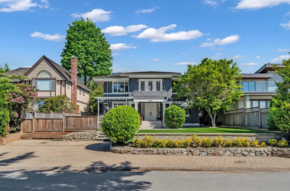 House for sale at 2459 Mathers Avenue West Vancouver British Columbia - MLS: R3124087