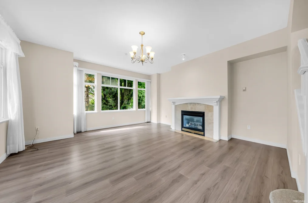 Townhouse for sale at 2459 W 39th Avenue Vancouver British Columbia - MLS: R3142843