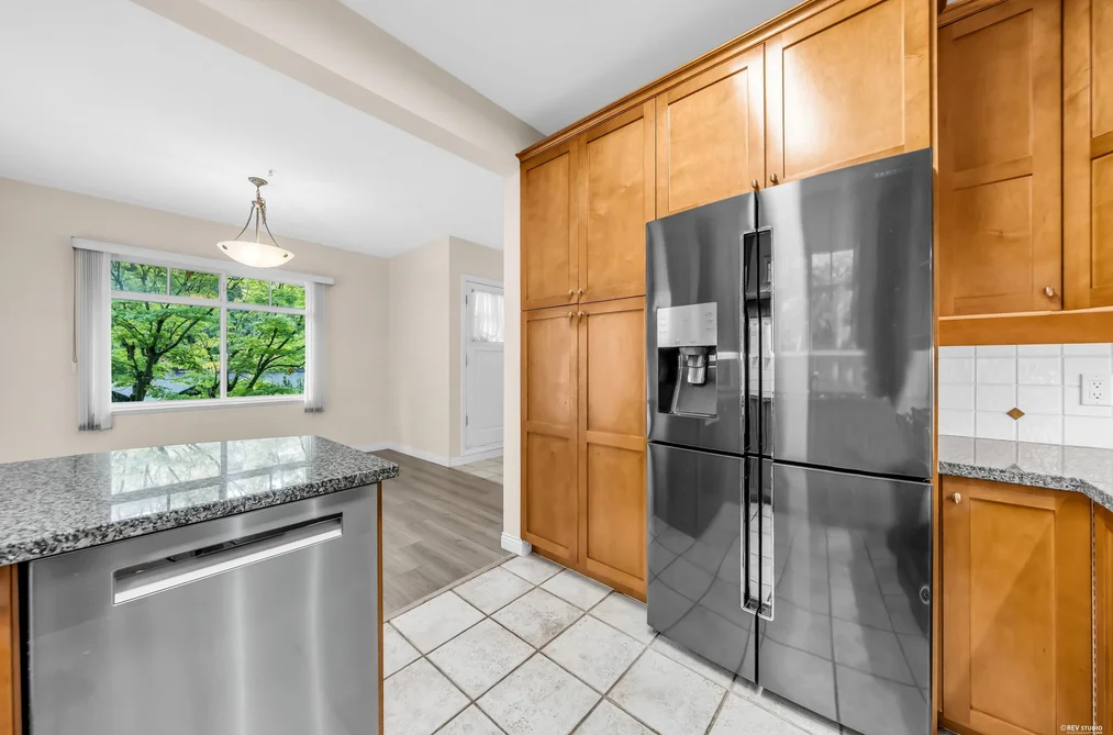 2459 W 39TH AVENUE, Vancouver, BC — Residential for Sale — Photo 12 of 35