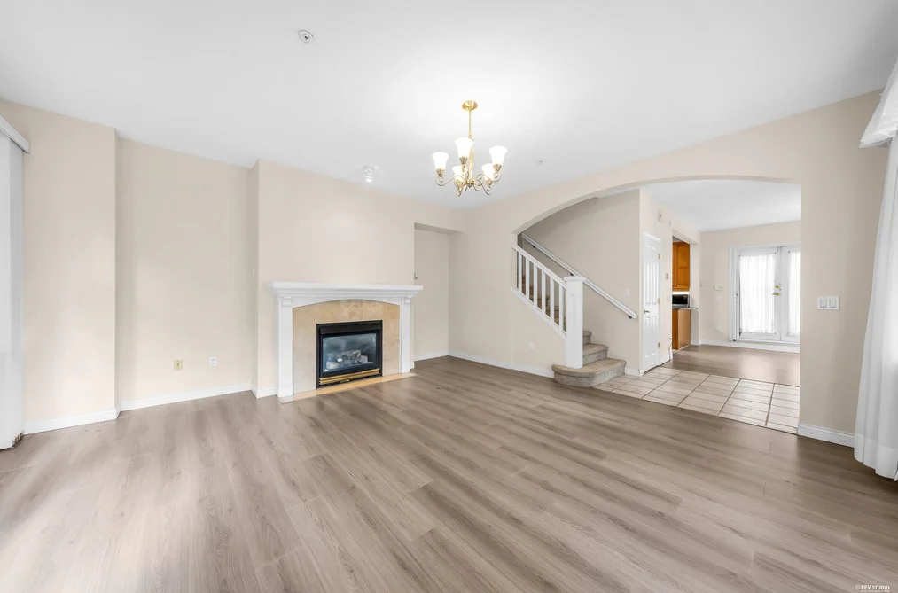 2459 W 39TH AVENUE, Vancouver, BC — Residential for Sale — Photo 6 of 35