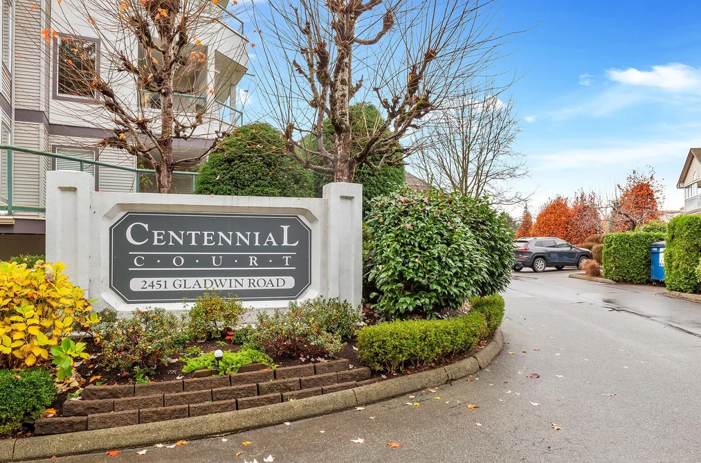 246 2451 GLADWIN ROAD, Abbotsford BC V2T 3N8, Abbotsford BC — Residential for Sale - Photo 3