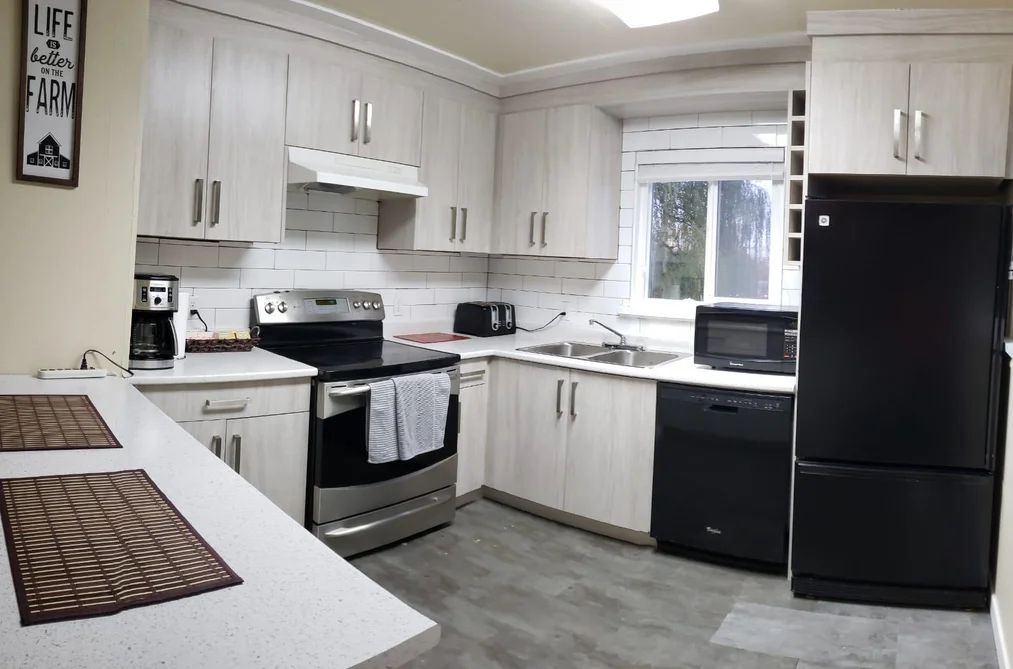 24611 DEWDNEY TRUNK ROAD, Maple Ridge BC V4R 1X2, Maple Ridge BC — Residential for Sale - Photo 4