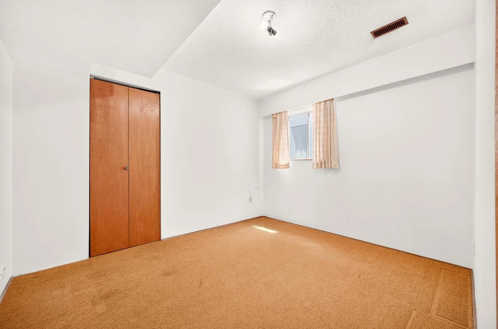 2463 GALT STREET, Vancouver BC V5R 2R8, Vancouver BC — Residential for Sale — Photo 24 of 37
