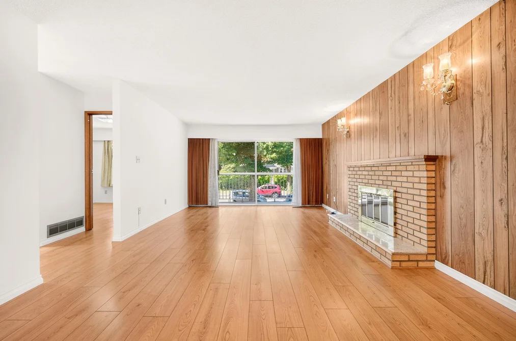 2463 GALT STREET, Vancouver BC V5R 2R8, Vancouver BC — Residential for Sale — Photo 3 of 37