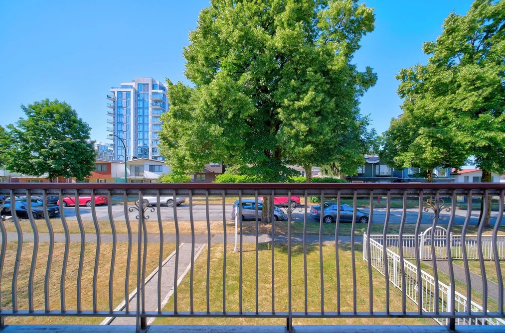 2463 GALT STREET, Vancouver BC V5R 2R8, Vancouver BC — Residential for Sale — Photo 34 of 37
