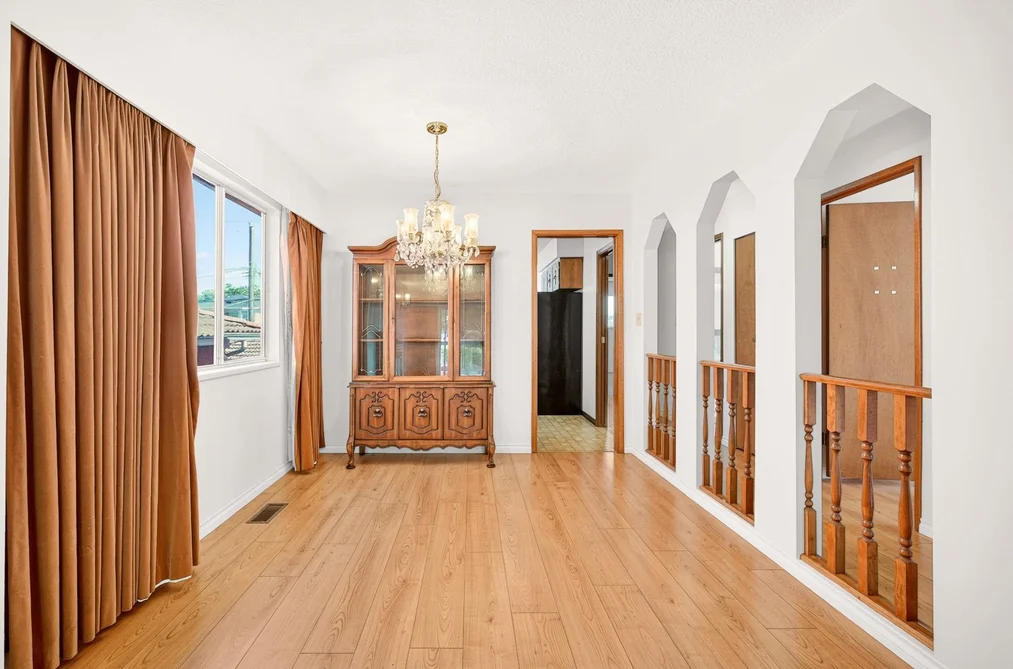 2463 GALT STREET, Vancouver BC V5R 2R8, Vancouver BC — Residential for Sale — Photo 7 of 37