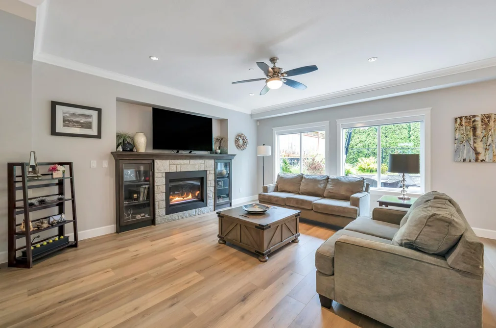 24640 101 AVENUE, Maple Ridge, BC — Residential for Sale — Photo 4 of 40