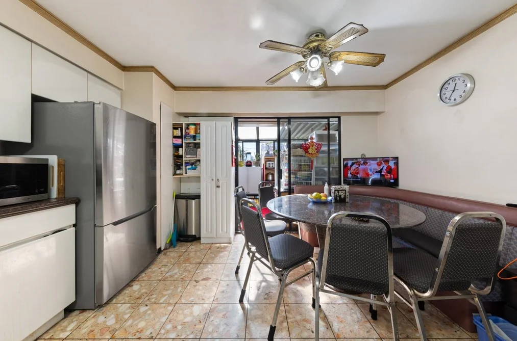 2472 E 12TH AVENUE, Vancouver BC V5M 2C2, Vancouver BC — Residential for Sale - Photo 4