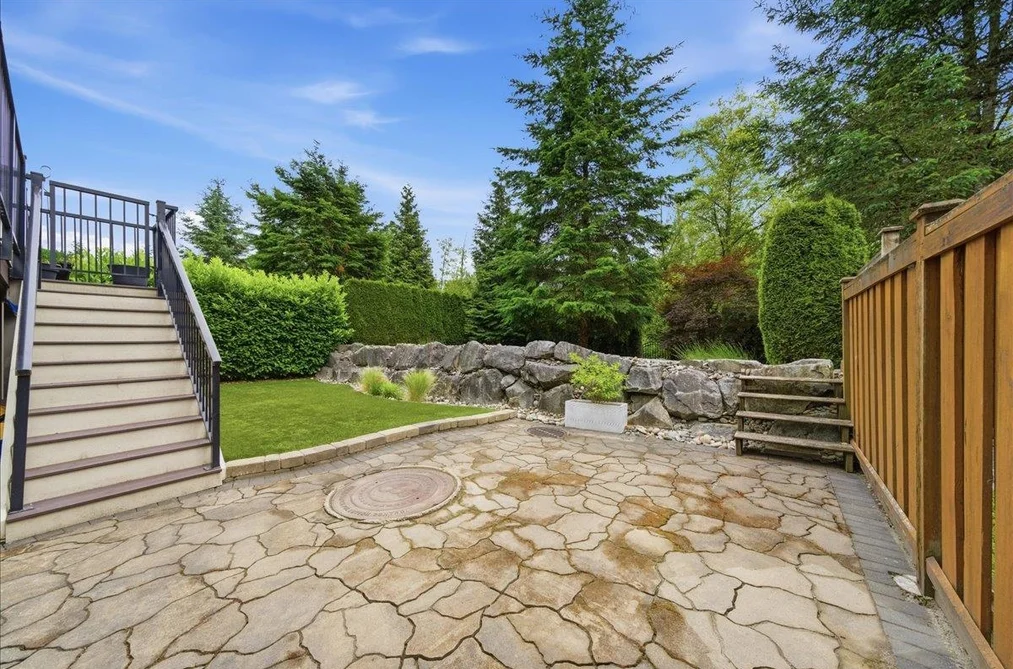 24766 100A AVENUE, Maple Ridge BC V2W 0H1, Maple Ridge BC — Residential for Sale — Photo 33 of 40