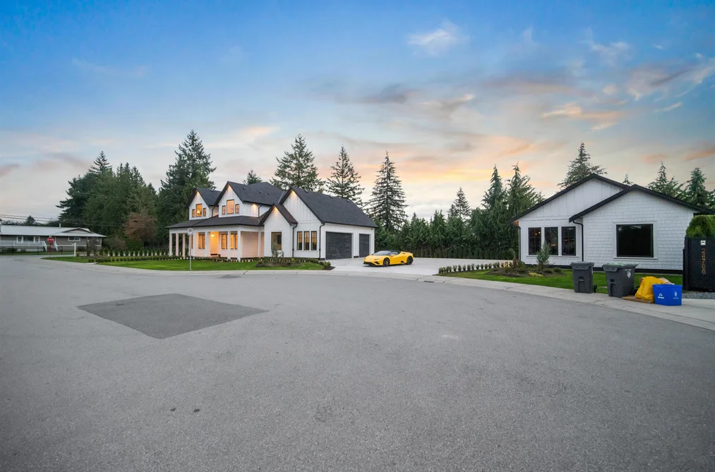 24782 59A Avenue, Langley, BC - MLS: R3179555 - Photo 2 24782 59A Avenue, Langley, BC - MLS: R3179555 - Photo 2