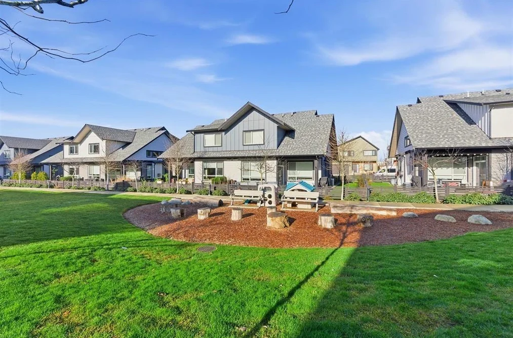 Half Duplex for sale at 2478a Wren Drive Delta British Columbia - MLS: R3123228