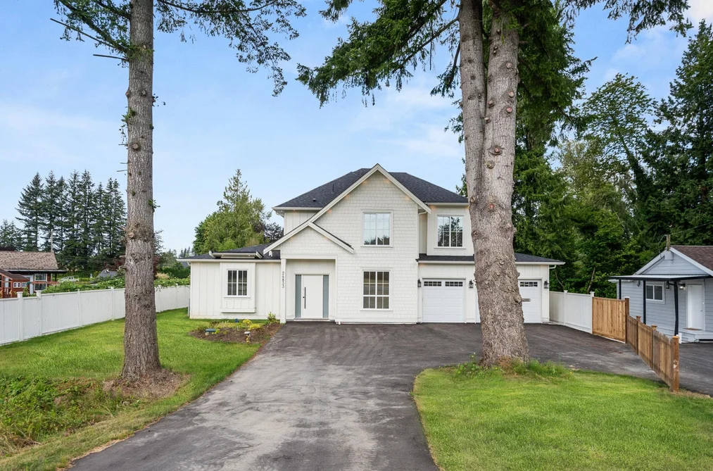 24833 ROBERTSON CRESCENT, Langley BC V4W 1W7, Langley BC — Residential for Sale - Photo 2