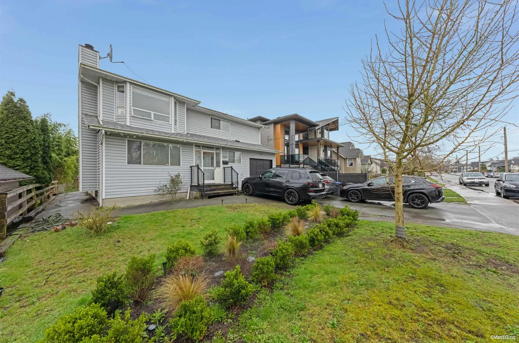 249 PEMBINA STREET, New Westminster BC V3M 5J3, New Westminster BC — Residential for Sale - Photo 2