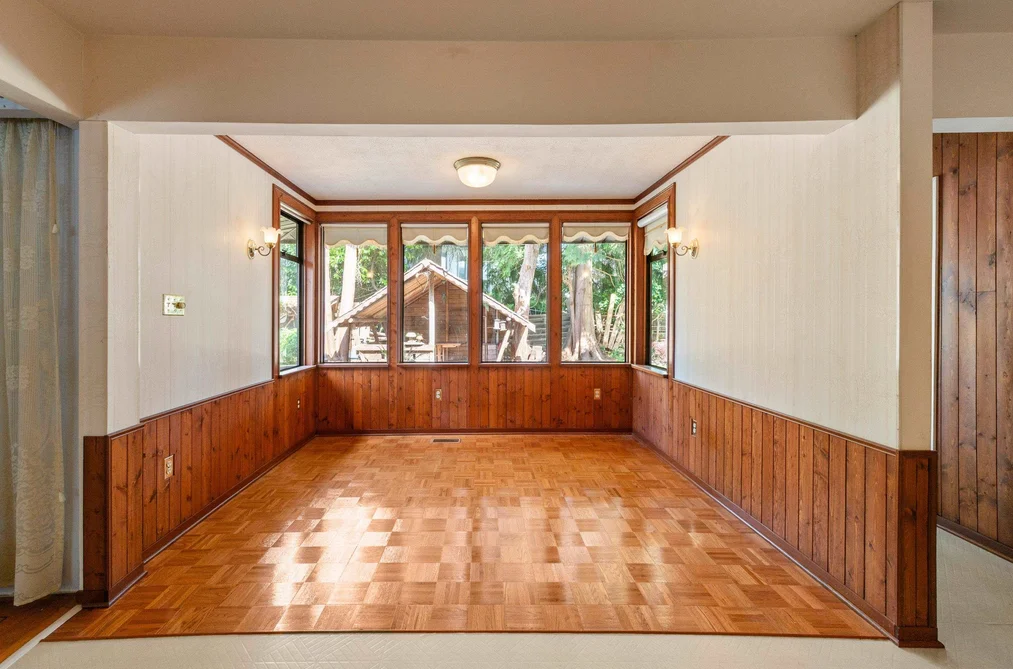 2495 LAURALYNN DRIVE, North Vancouver BC V7J 2Y6, North Vancouver BC — Residential for Sale — Photo 12 of 39