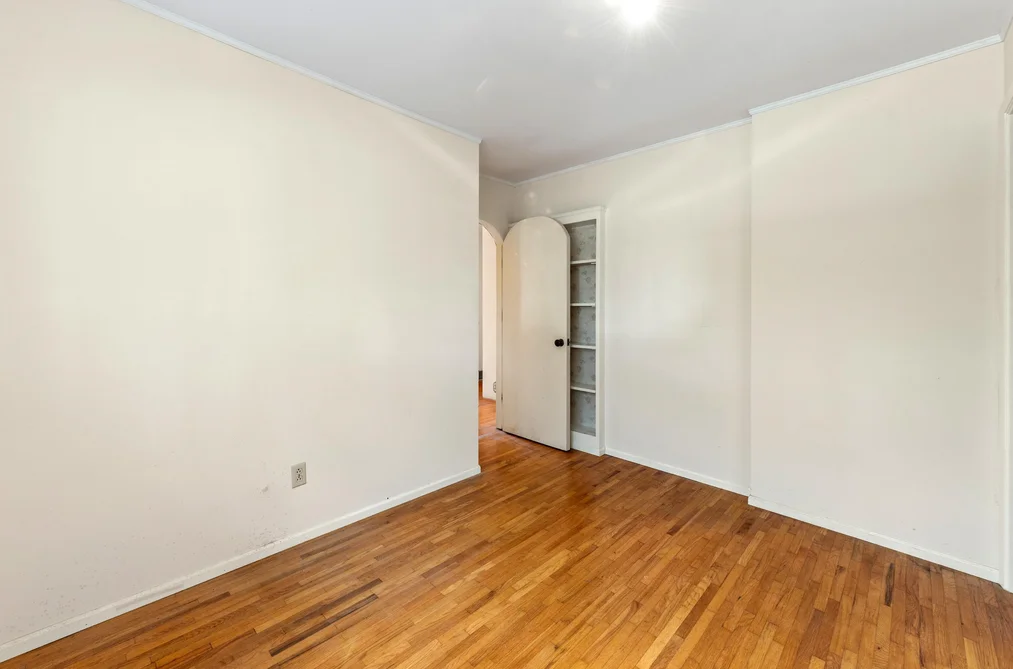2495 LAURALYNN DRIVE, North Vancouver BC V7J 2Y6, North Vancouver BC — Residential for Sale — Photo 23 of 39