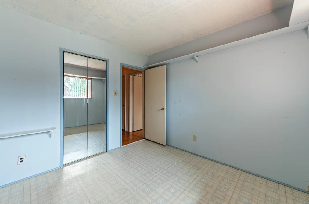 2495 LAURALYNN DRIVE, North Vancouver BC V7J 2Y6, North Vancouver BC — Residential for Sale — Photo 27 of 39