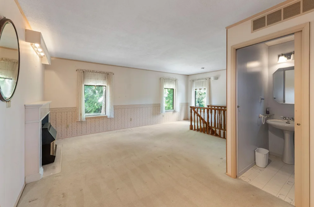 2495 LAURALYNN DRIVE, North Vancouver BC V7J 2Y6, North Vancouver BC — Residential for Sale — Photo 32 of 39
