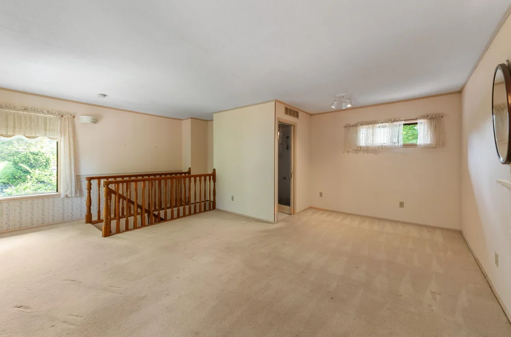 2495 LAURALYNN DRIVE, North Vancouver BC V7J 2Y6, North Vancouver BC — Residential for Sale — Photo 33 of 39