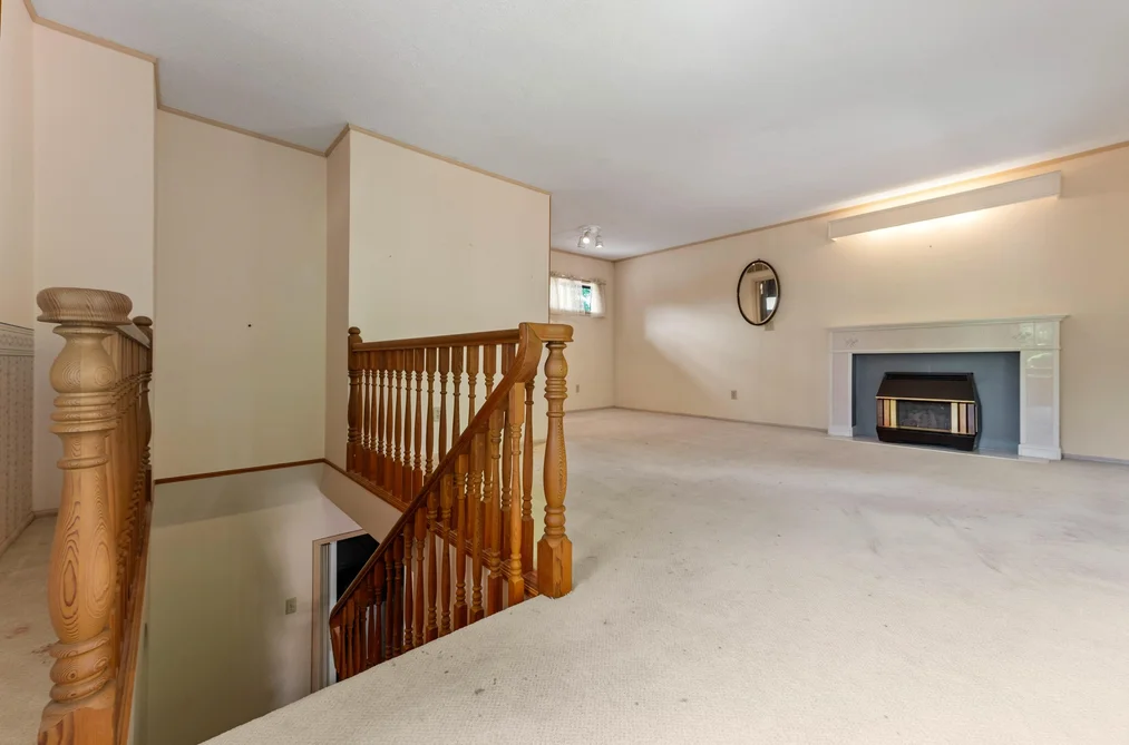 2495 LAURALYNN DRIVE, North Vancouver BC V7J 2Y6, North Vancouver BC — Residential for Sale — Photo 34 of 39