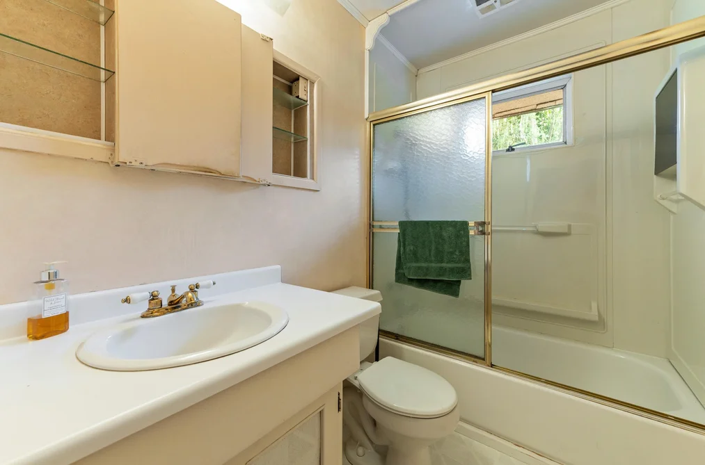 2495 LAURALYNN DRIVE, North Vancouver BC V7J 2Y6, North Vancouver BC — Residential for Sale — Photo 35 of 39