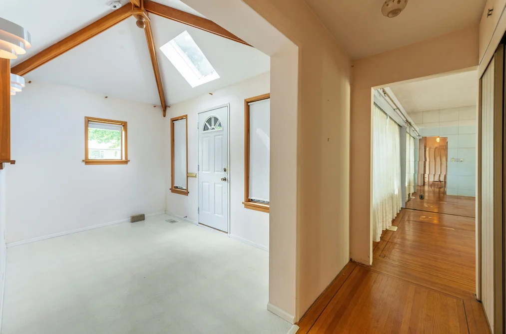 2495 LAURALYNN DRIVE, North Vancouver BC V7J 2Y6, North Vancouver BC — Residential for Sale — Photo 36 of 39