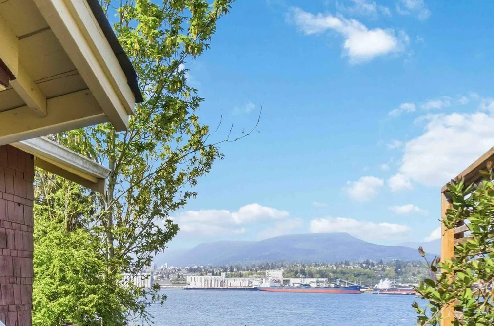 2497 WALL STREET, Vancouver BC V5K 1A4, Vancouver BC — Residential for Sale - Photo 4