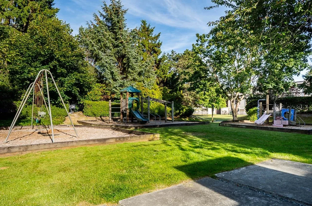 25-10200 4th Avenue, Richmond, BC - Townhouse for Sale - Photo 30 of 36 25-10200 4th Avenue, Richmond, BC - Townhouse for Sale - Photo 30 of 36