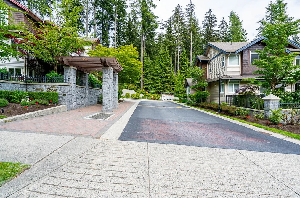 House for sale at 25 1705 Parkway Boulevard Coquitlam British Columbia - MLS: R3133517