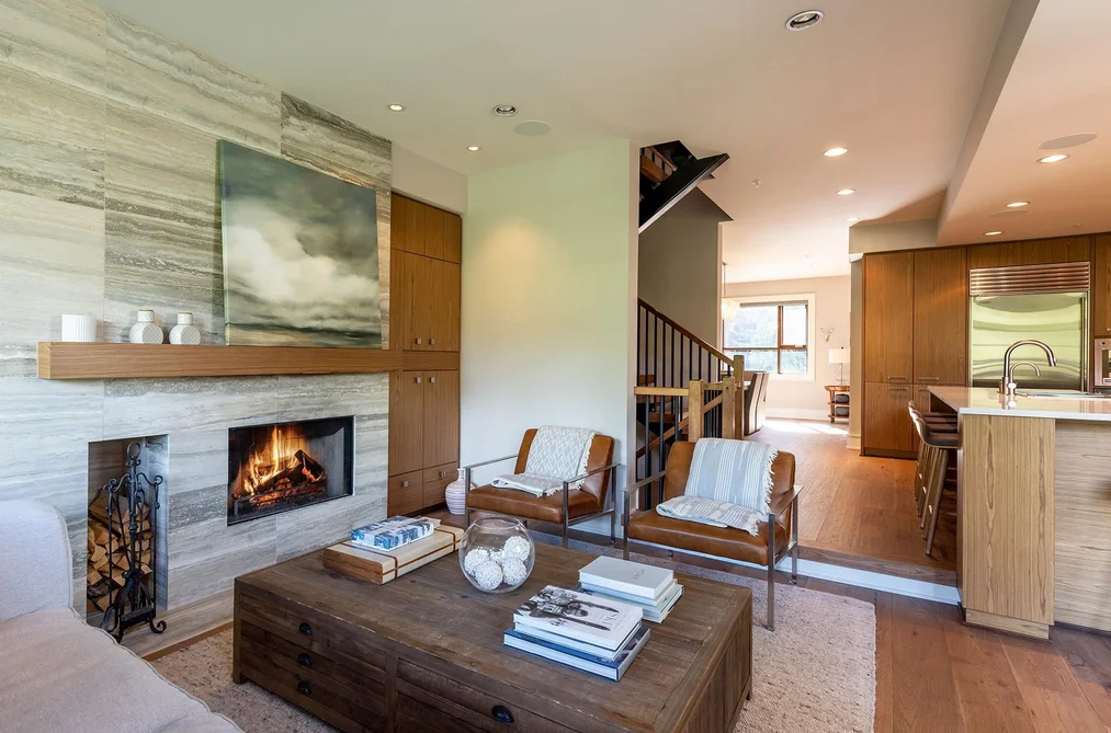 25 7124 NANCY GREENE DRIVE, Whistler BC V8E 0W9, Whistler BC — Residential for Sale - Photo 4