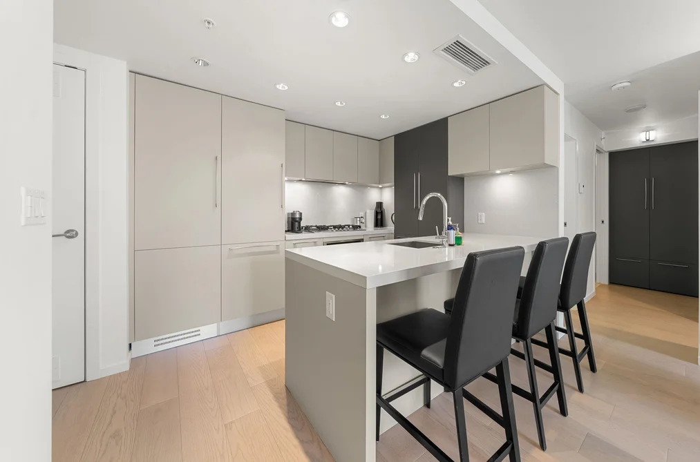 2501 - 1351 Continental Street, Vancouver, BC - MLS: R3164819 - Photo 3 2501 - 1351 Continental Street, Vancouver, BC - MLS: R3164819 - Photo 3