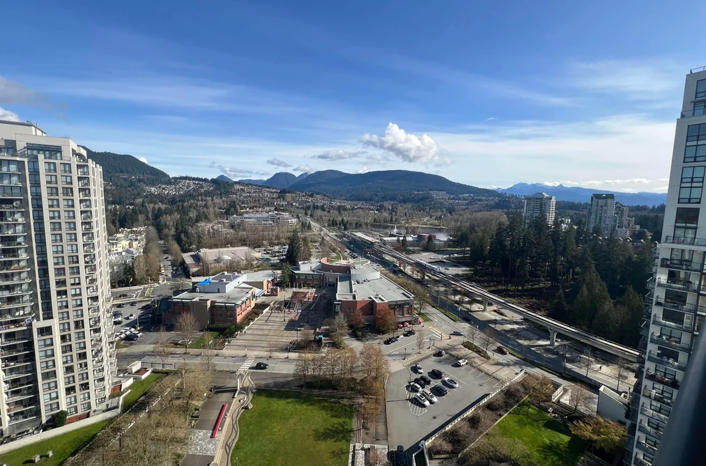 Condo for sale at 2501 2979 Glen Drive Coquitlam British Columbia - MLS: R3103405
