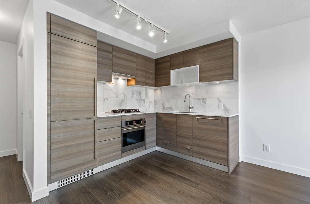2501 602 COMO LAKE AVENUE, Coquitlam BC V3J 0G2, Coquitlam BC — Residential for Sale - Photo 3