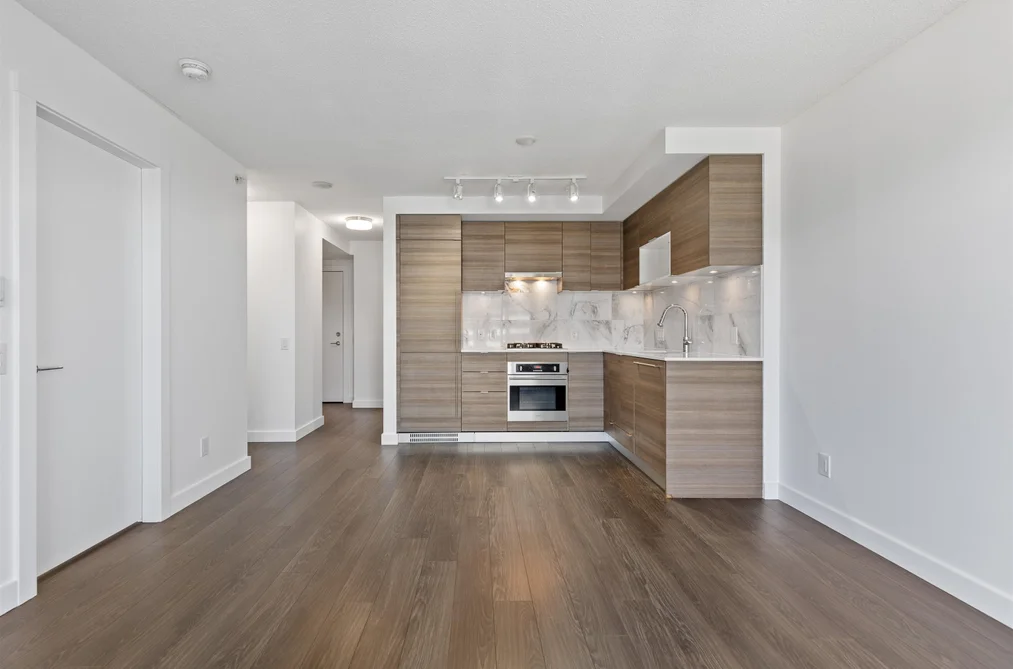 2501 602 COMO LAKE AVENUE, Coquitlam BC V3J 0G2, Coquitlam BC — Residential for Sale - Photo 5